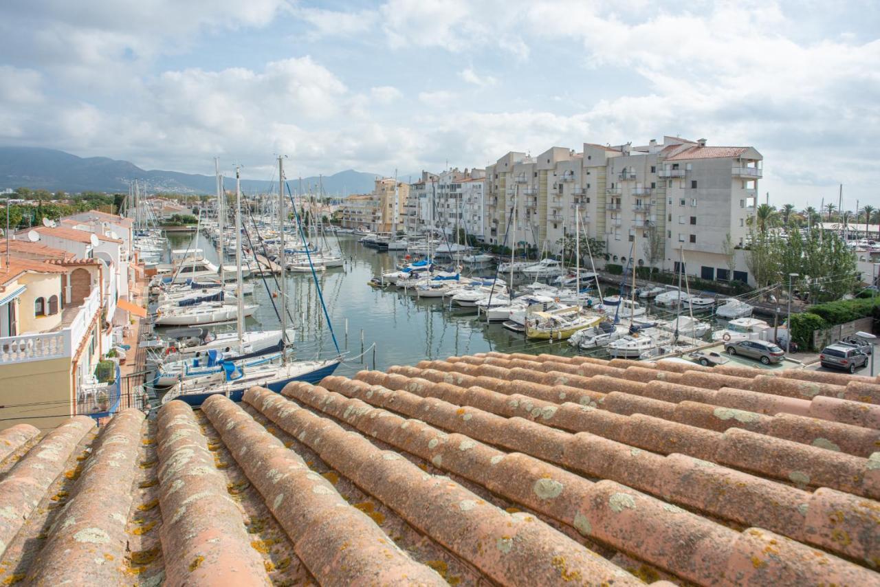Casa Port Grec Villa เอมปูเรียบราบา ภายนอก รูปภาพ